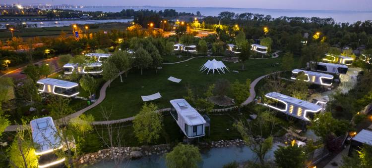 宿迁骆马湖沐晨太空舱度假营地图片