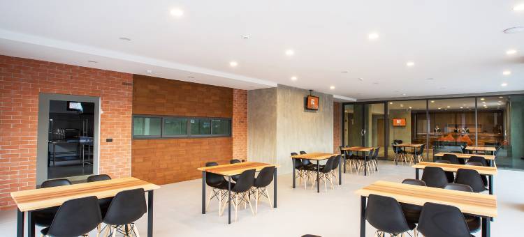 B2乌隆他尼精品经济酒店(B2 Udon Thani Boutique and Budget Hotel)图片