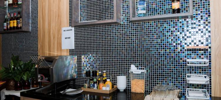 阳光海滩芭东(Sun Sea Sand Patong)图片