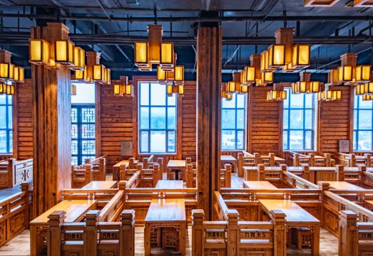 Tangwang County Jiuxin Shanzhen Resort Hotel Overview