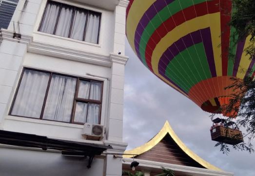 SD View Hotel Hotel Overview