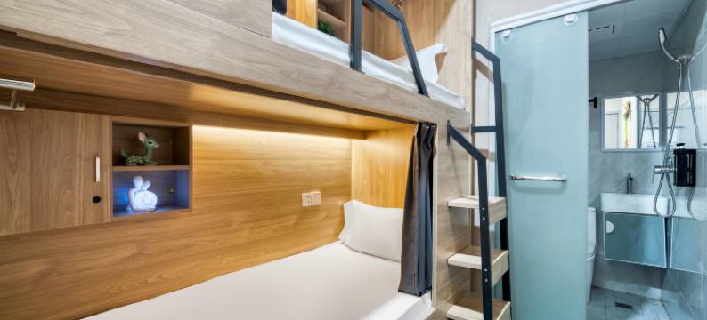 花妖钱塘酒店(杭州西湖湖滨龙翔桥地铁站店)图片