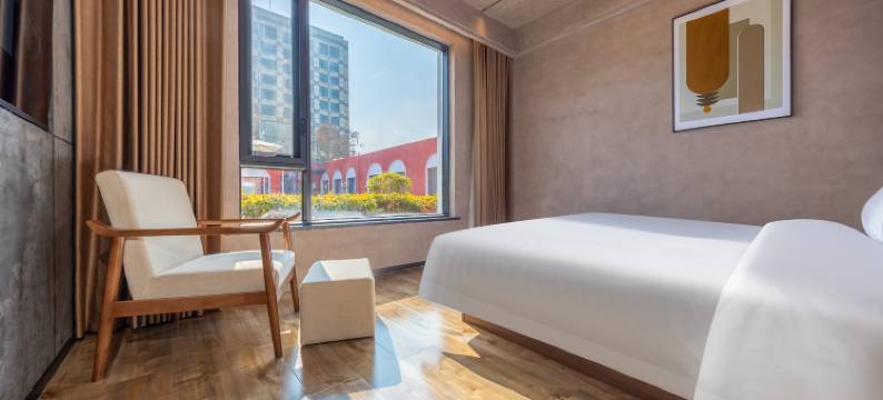 晶萃酒店(武汉黄鹤楼首义广场店)图片