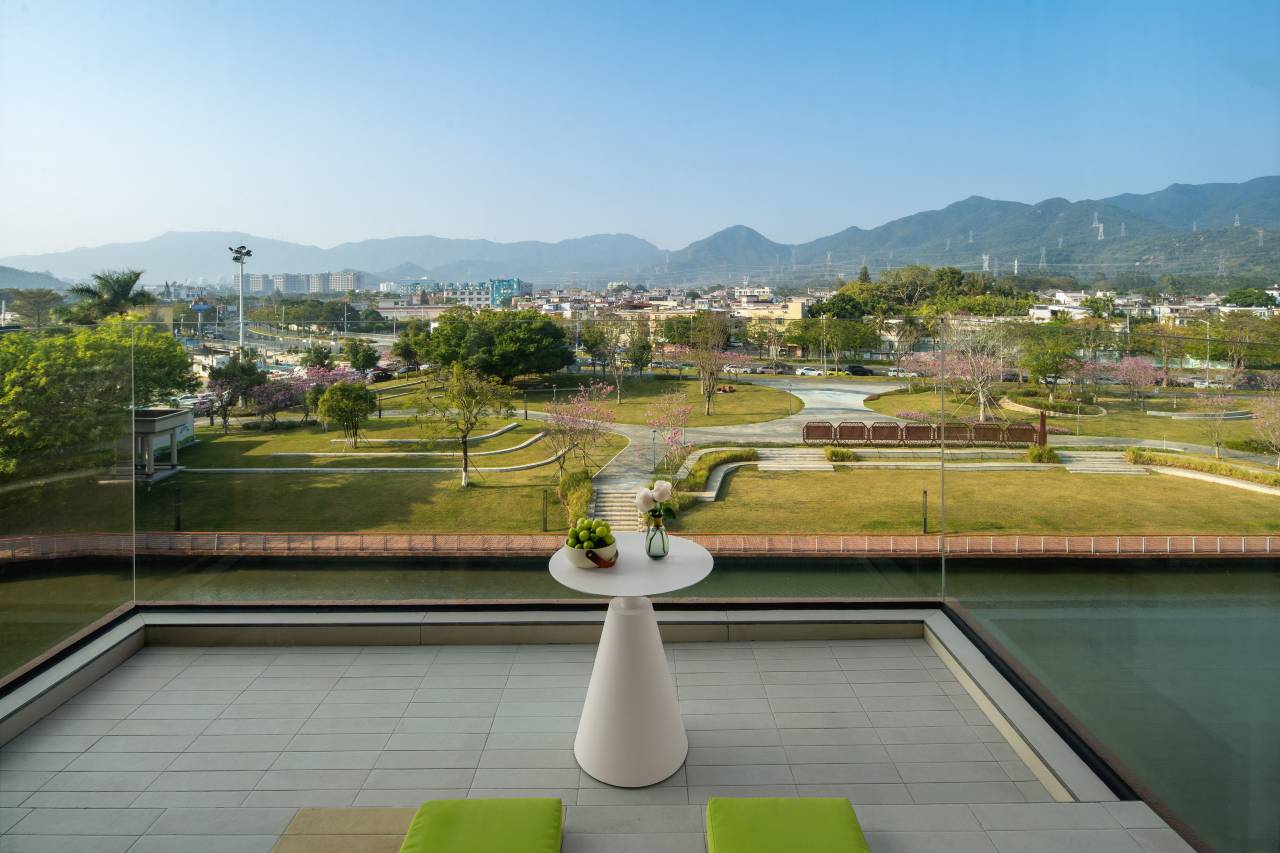 在海边·海景泡池度假别墅(深圳较场尾沙滩店)图片