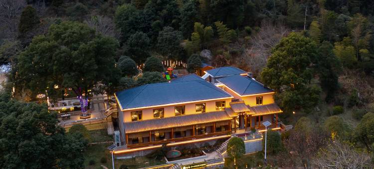 花筑·庐山枕泉居度假村(三叠泉瀑布店)图片