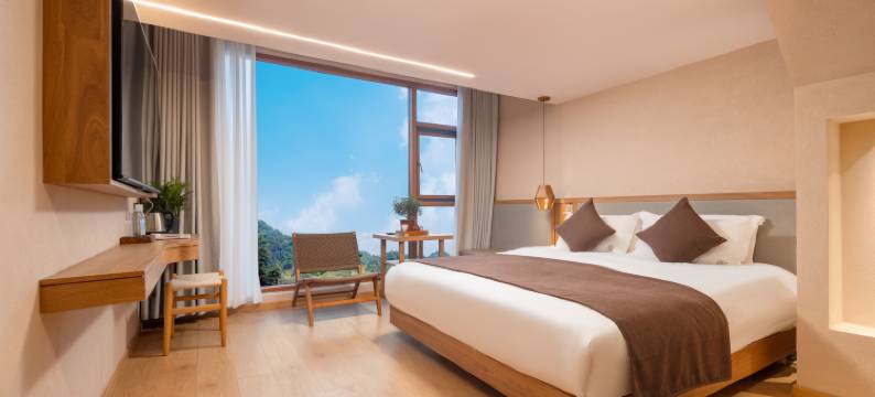 九华山六如·云见花园民宿(九华街肉身宝殿店)图片