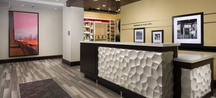 希尔顿欢朋酒店-路易斯威尔东赫斯特波尔(Hampton Inn Louisville East/Hurstbourne)图片