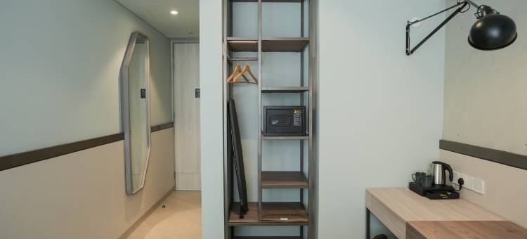 瑟莎雅旅舍 | 科伦坡餐吧(SeSaya Poshtel & Bistro - Colombo's Newest and Finest Poshtel Dorms and Rooms)图片