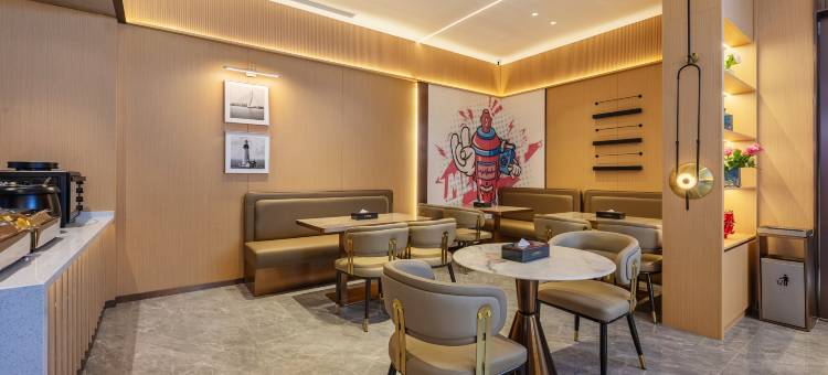 瑭果国际公寓(珠海华发商都北山大院店)图片