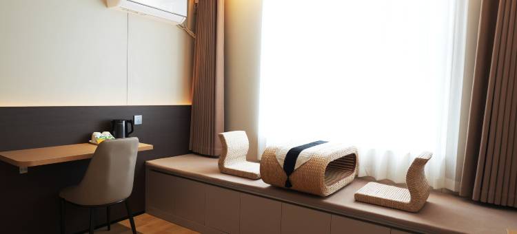 禧柿酒店(凌河古塔夜市店)图片