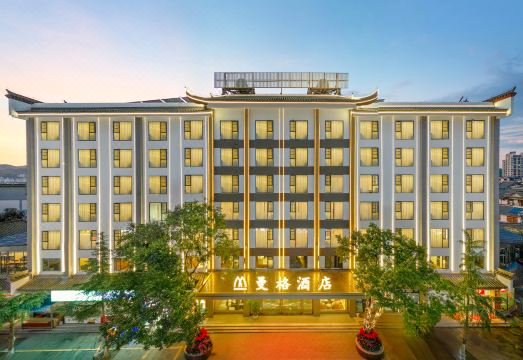 楚雄曼格酒店（彝人古镇景区店）外景图