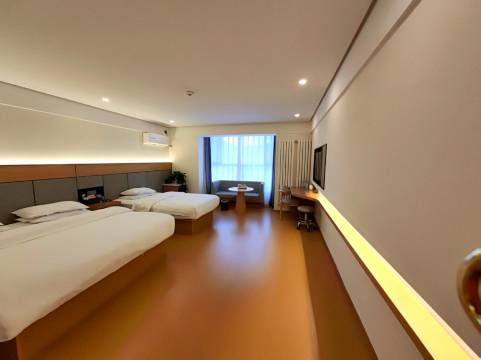 八维酒店(崇礼区政府店)