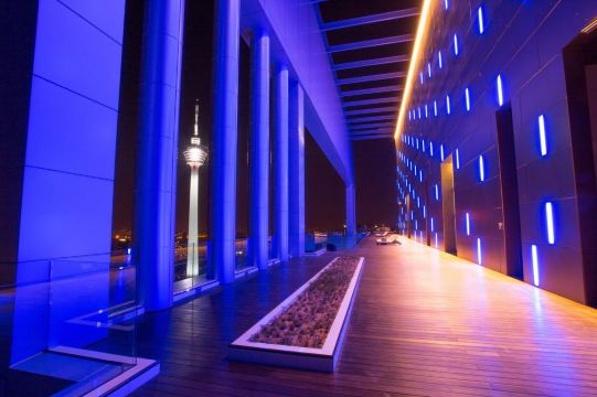 HOME STYLE at Platinum Suites 2 KLCC Twin Towers Over view