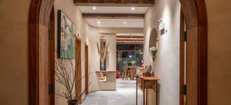 花筑·无问居民宿(腾冲世纪城店)图片