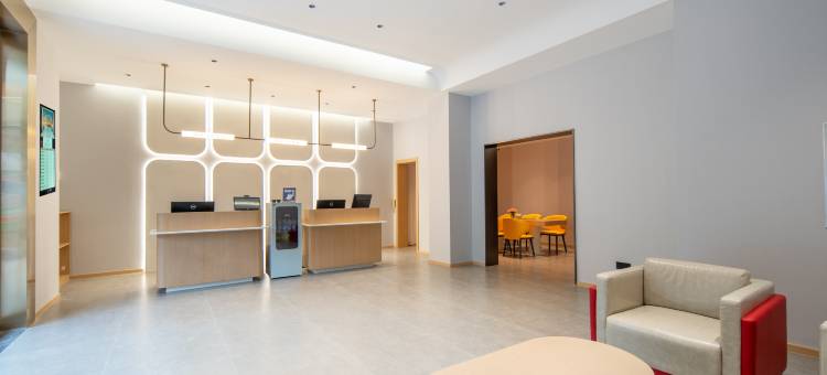 栖悦酒店(米公路沃尔玛民发广场店)图片