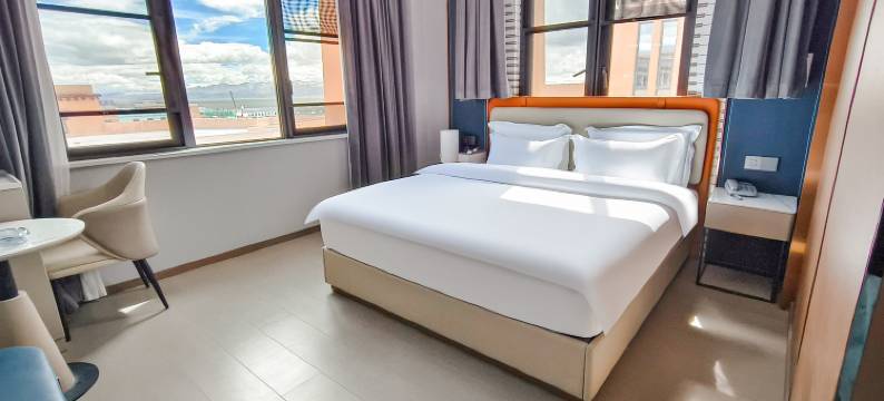 普兰欢悦富氧酒店(冈仁波齐风景区店)图片