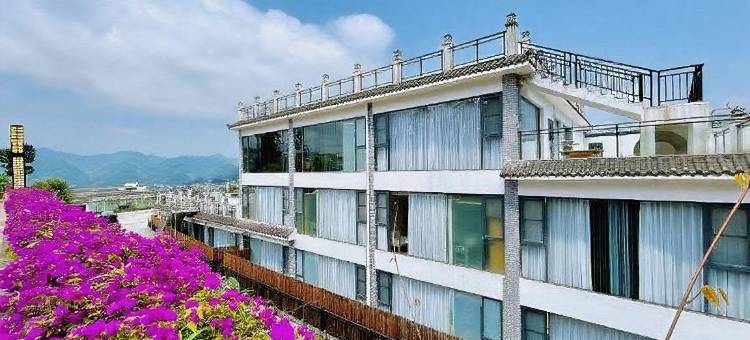 艺龙安云酒店(仁怀茅台镇望台酒庄店)图片