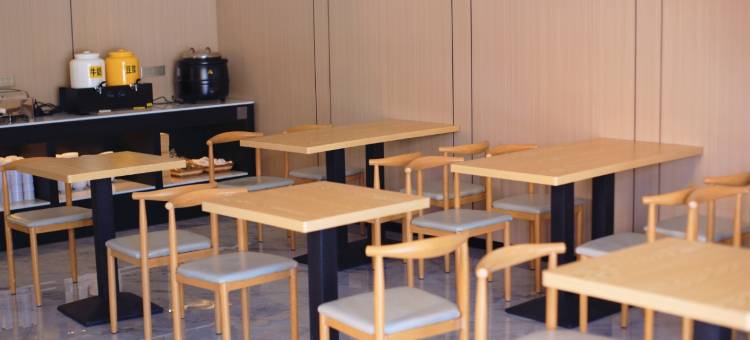 星辰智选酒店(金昌火车站店)图片