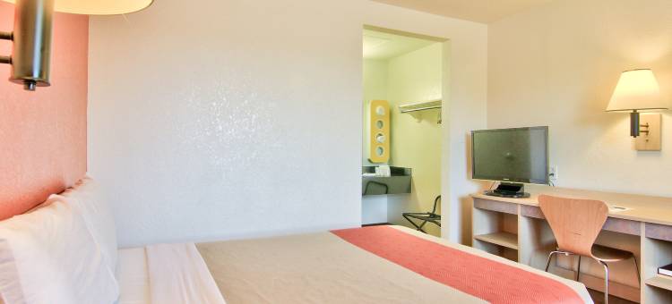 加利福尼亚萨克拉门托 - 南萨克拉门托及麋鹿林 6 号汽车旅馆(Motel 6 Sacramento, CA – South Sacramento & Elk Grove)图片