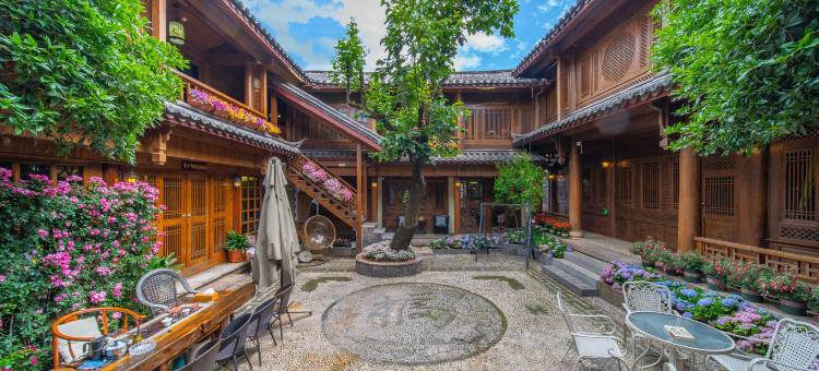 朗雲Cloud·古韵花境庭院(丽江古城店)图片