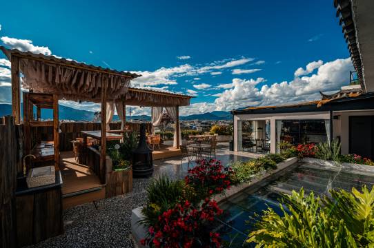 芙幔丨天空之城• 观玉龙雪山古城全景360°无边泳池Vacation美宿图片