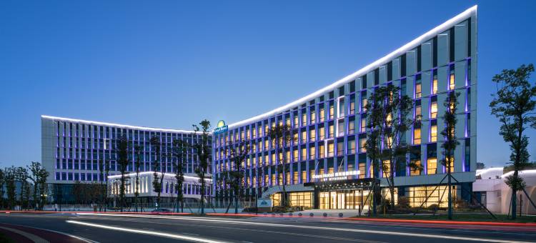 邛崃戴斯温德姆酒店图片