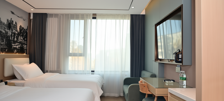 速8精选酒店(伊宁机场店)图片