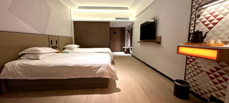 柏曼酒店(新晃商业步行街店)图片