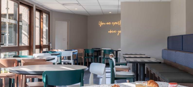 博纳维尔福西尼地区圣皮埃尔民宿酒店(B&B HOTEL Saint-Pierre-en-Faucigny Bonneville)图片