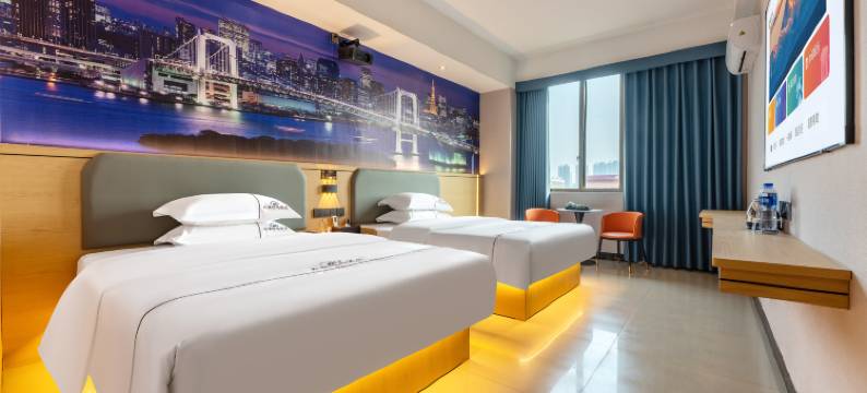 云朵时尚酒店(清远石角沙滩店)图片