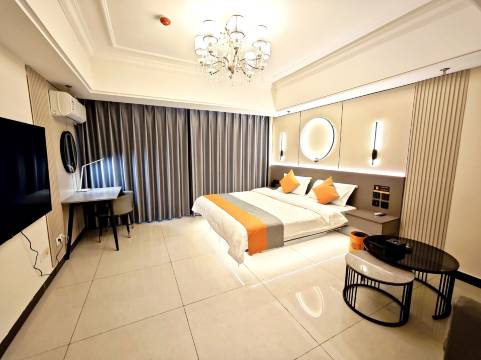 臻享爱你公寓(抚顺顺城万达店)