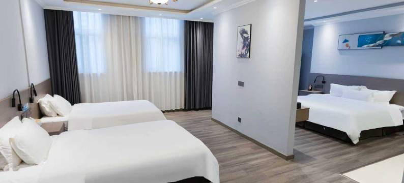 如家睿柏·云酒店(金湖苏宁易购广场店)图片