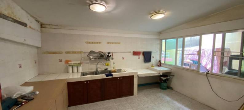 Sura Hostel Bangkok Near Mrt Phra Ram 9图片