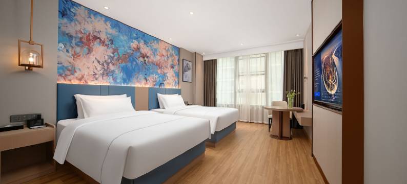 白玉兰酒店(十堰万达广场店)图片