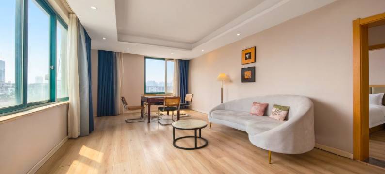 睿柏云酒店(泗阳哥伦布广场店)图片