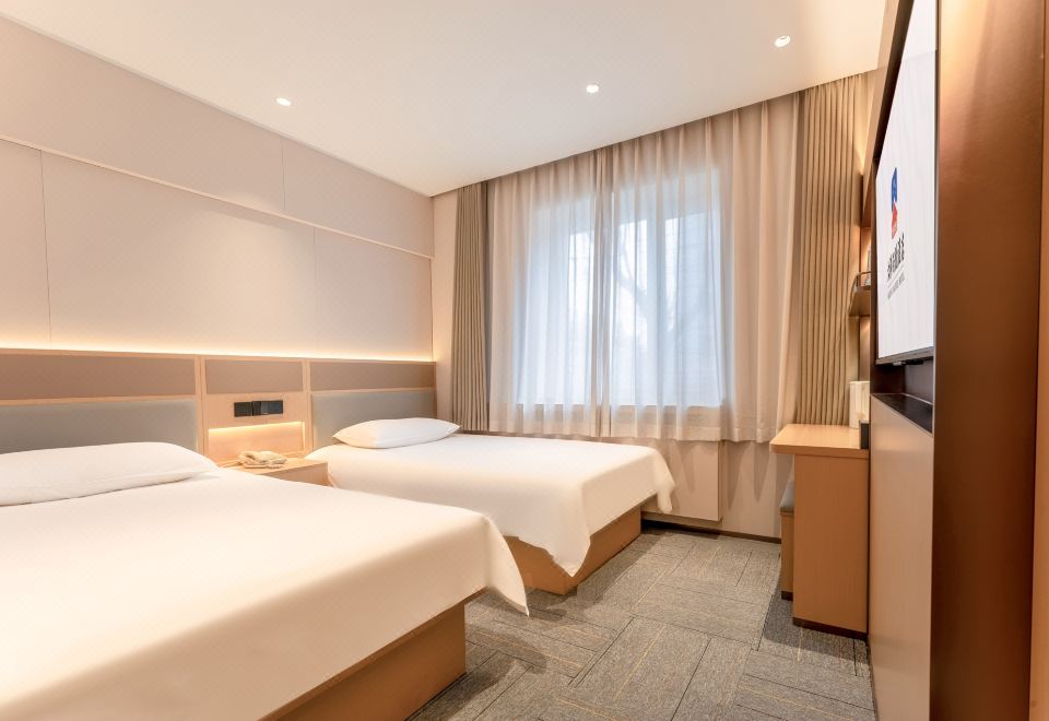 Ocean Baiyue Hotel (Harbin Central Street Sophia Church Branch) Photo 7
