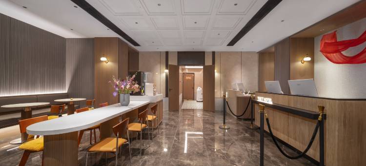 LBED NEON酒店(苏州观前街平江路店)图片
