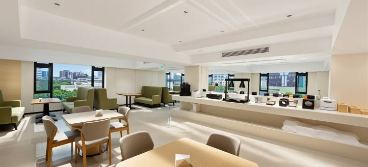 JOYINN•集悦睿选酒店(南充北湖公园五星花园店)图片