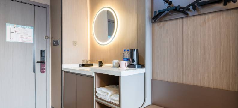 宜轩美居(广州白云机场清塘地铁站店)图片