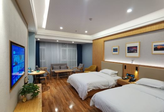 Jinshijie Hotel Hotel Overview