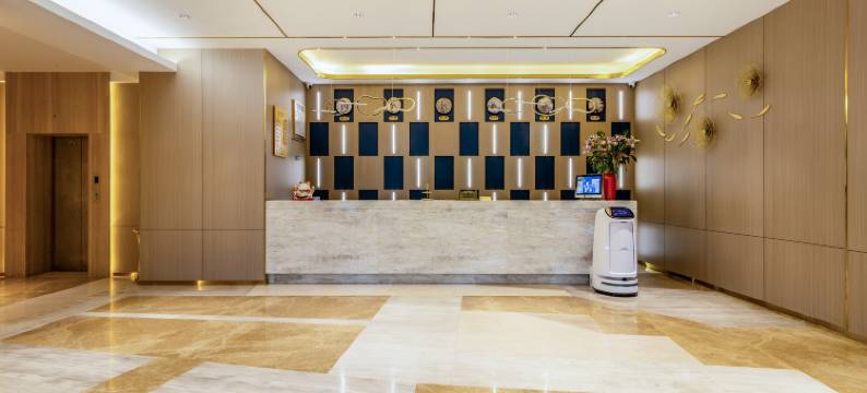 金潮酒店(凤凰山公园平湖店)图片