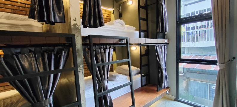 清迈高级旅舍(Premier Hostel Chiang Mai)图片