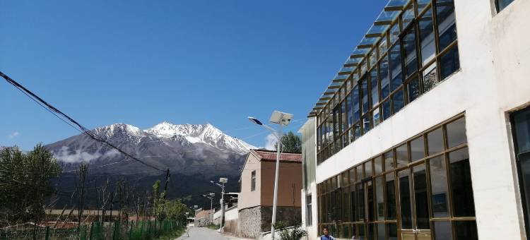 祁连峰林苑民宿图片