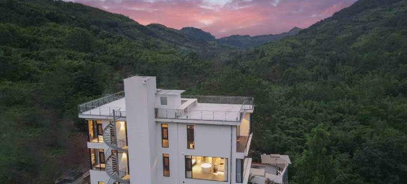 九思居·环谷秘境·日出云海·珍馐度假美宿(天目山店)图片