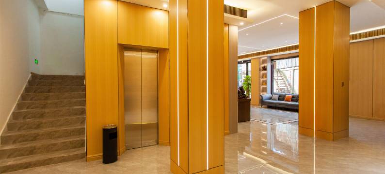 顺风酒店(巴塘318国道店)图片