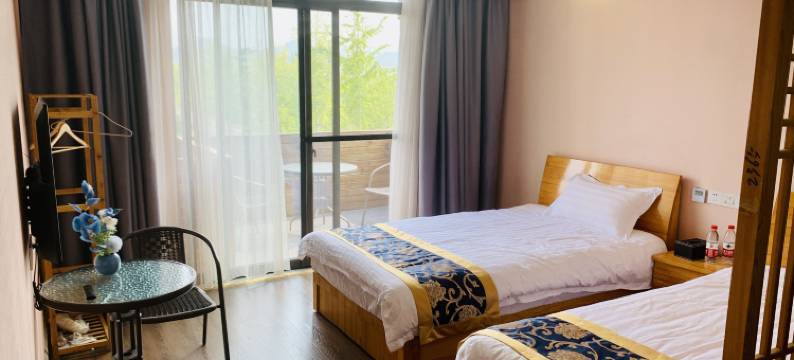 天台梨园农家乐图片