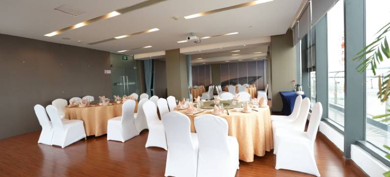 上海南汇嘴大堤酒店图片