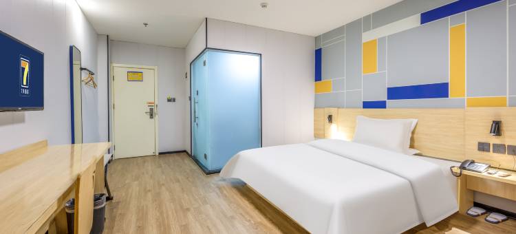 7天连锁酒店(北京国贸四惠东地铁站店)图片