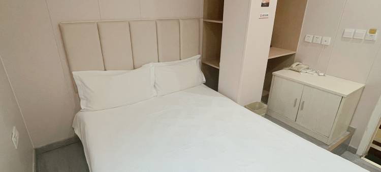 速8酒店(济南山师文化东路店)图片
