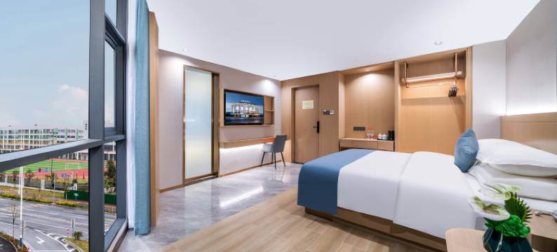 畔湖湾酒店(肇庆东站砚阳湖景区店)图片